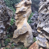 Đá tự nhiên 