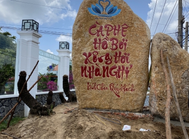 Giao đá bến tre 